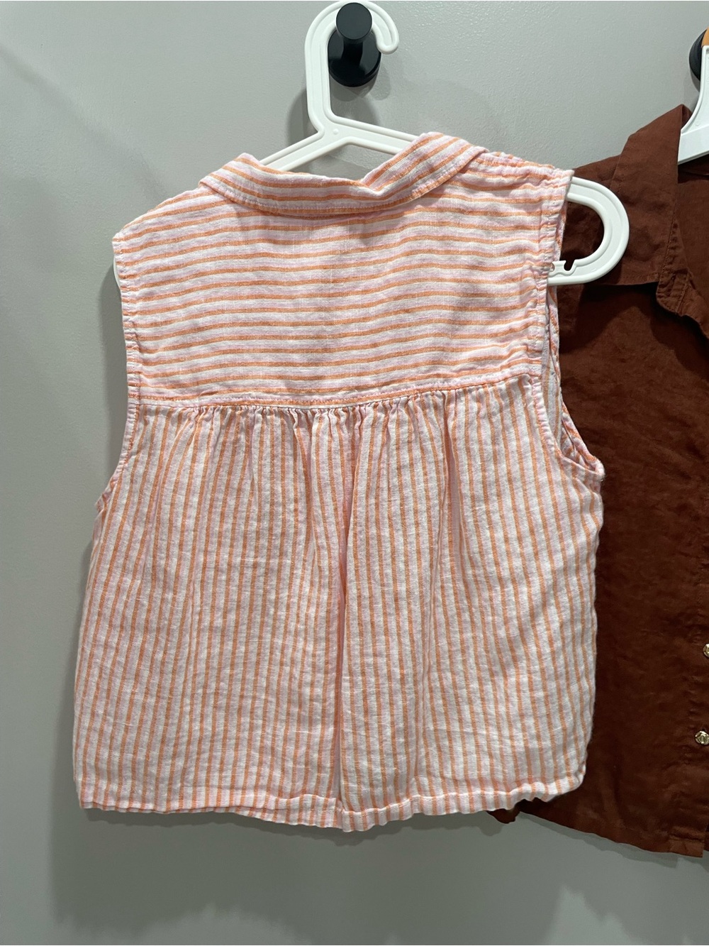 C&C California Pink Stripe & Rust Brown Sleeveless Button-Front Tops - Picture 4 of 8